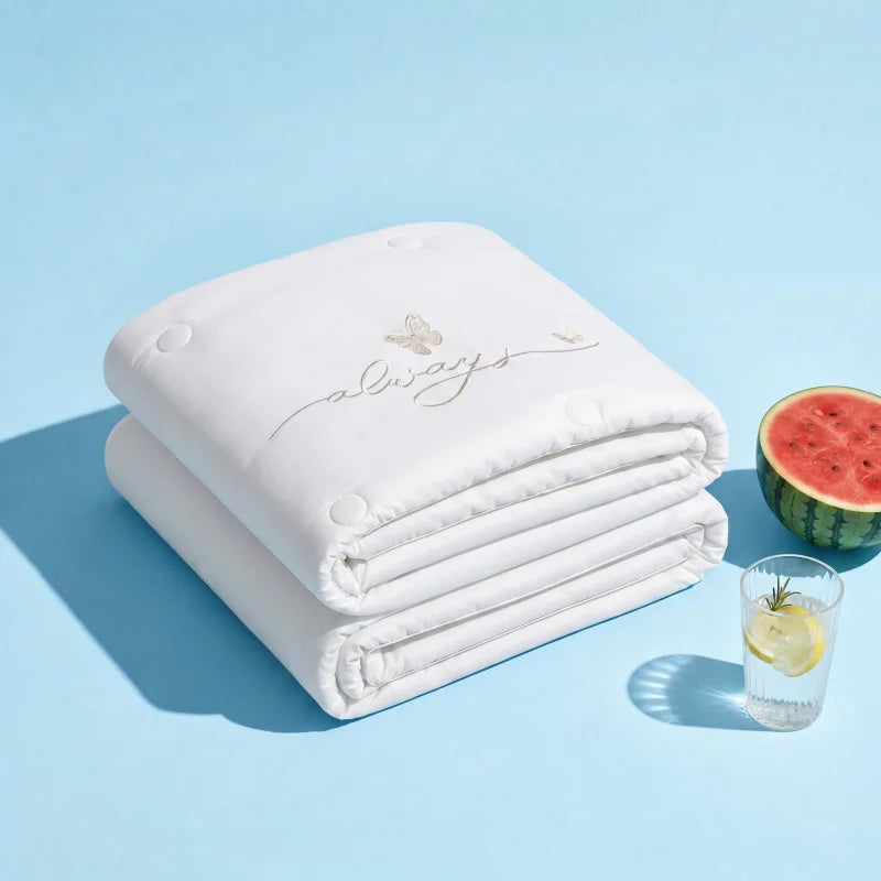 Lightweight Summer Quilt, 100% Polyester Fabric, Microfiber Filling With Embroidery Decoration, Breathable Bed Comforter