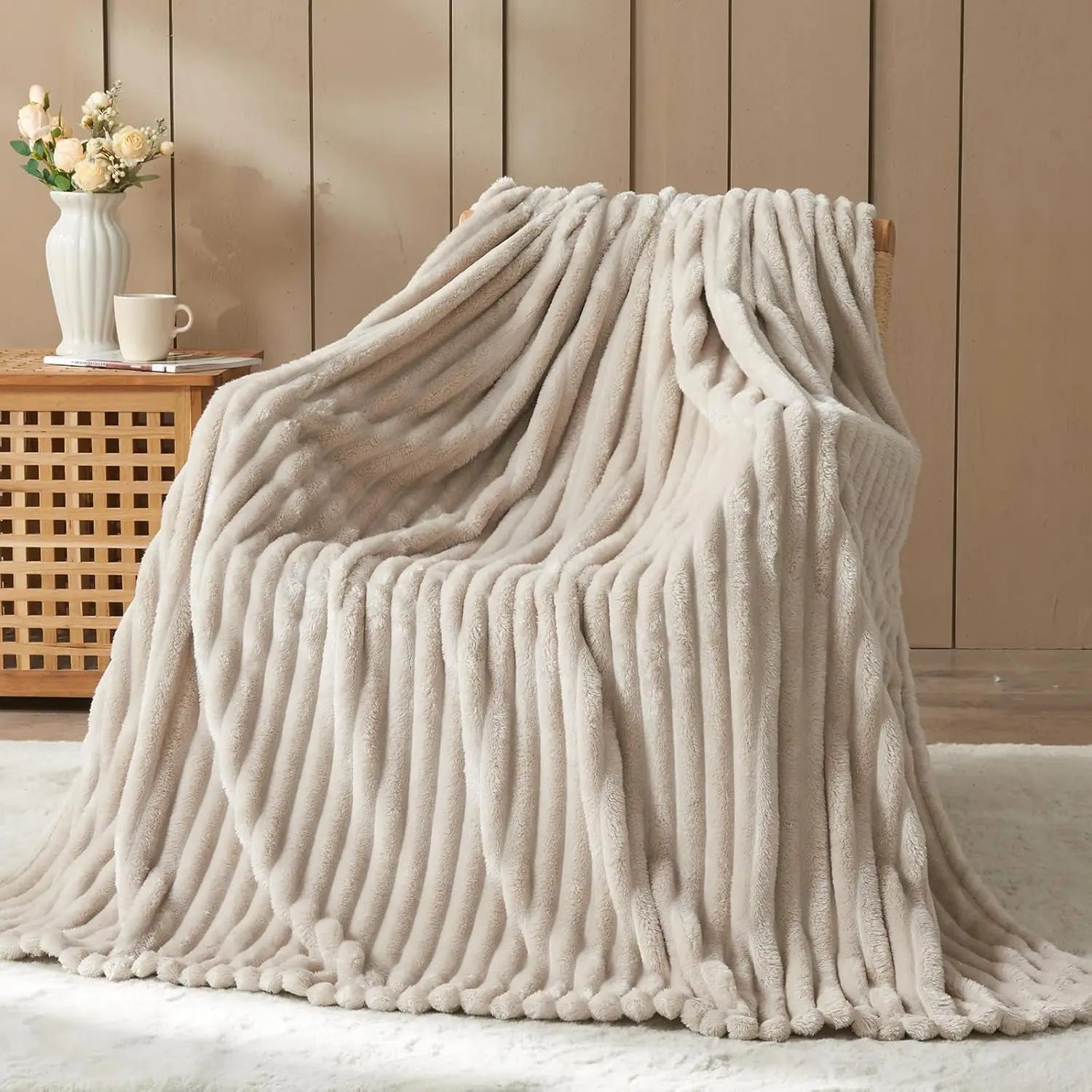 Super Soft Throw Blanket Pink Premium Silky Flannel Fleece 3D Ribbed Jacquard Lightweight Bed Blanket All Season Use (Pink Ribbe