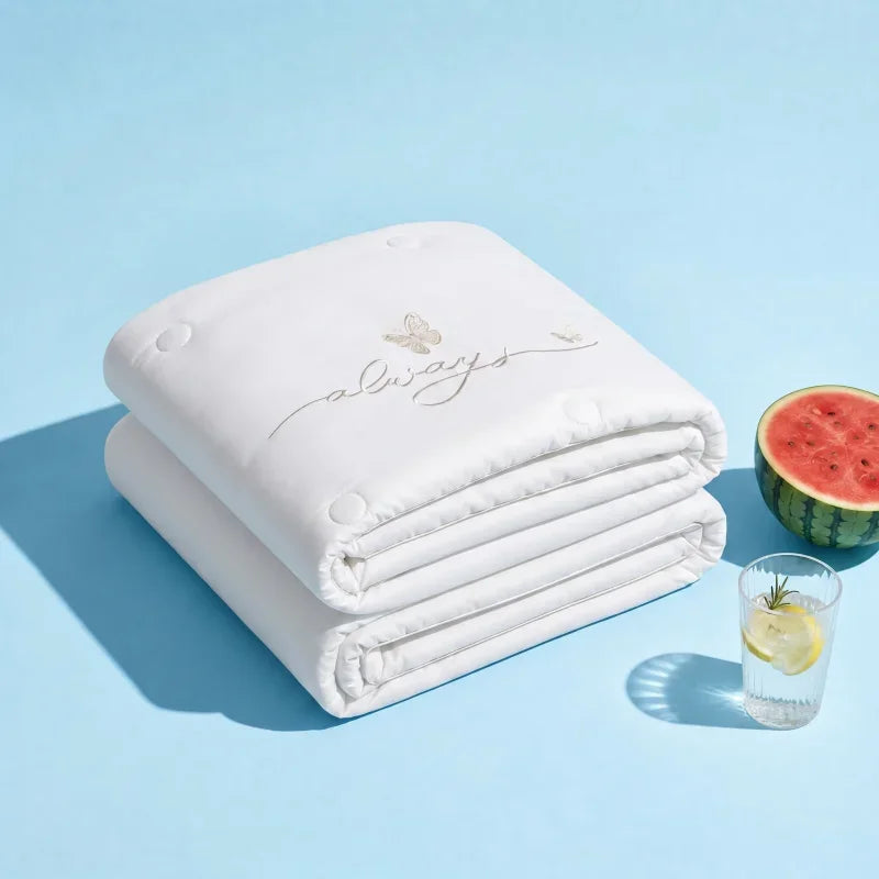 Lightweight Summer Quilt, 100% Polyester Fabric, Microfiber Filling With Embroidery Decoration, Breathable Bed Comforter