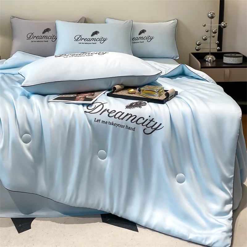 1pc Ultra Soft Summer Cool Quilt Feather embroidery pattern (1 Summer Quilt, Pillow Not Included)  Comfortable Air Conditioner Quilt Multi-Functional Summer Cool Quilt Cool Thin Quilt Bedding